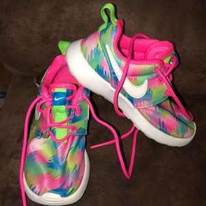 Nike Roshes colored shoes